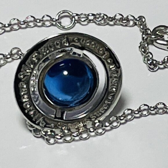New Silver Vivienne Westwood Glacier Blue Saturn Orb Long chain Necklace - Picture 2 of 7